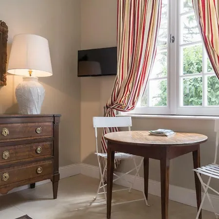 D'hotes De La Vallee Bed & Breakfast